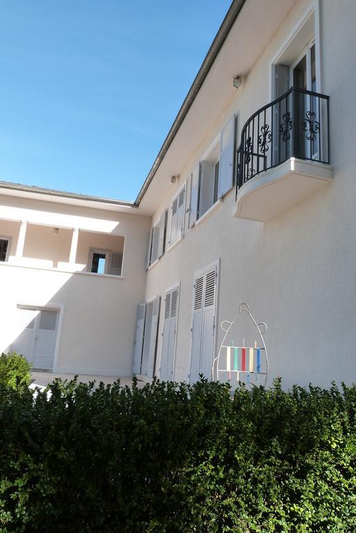 Francheville  La Maison De Roussille B&B 외부 사진