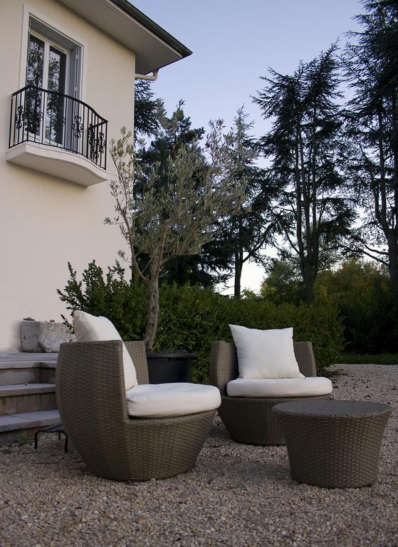 Francheville  La Maison De Roussille B&B 외부 사진