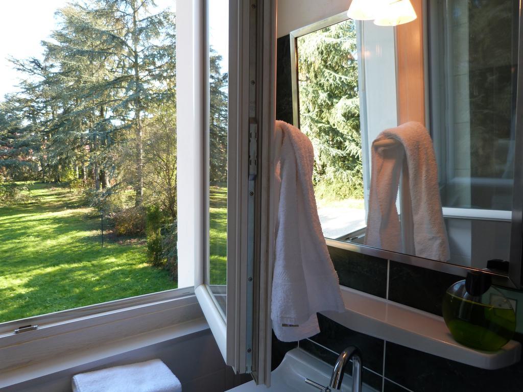 Francheville  La Maison De Roussille B&B 객실 사진