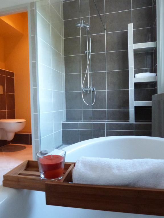 Francheville  La Maison De Roussille B&B 객실 사진